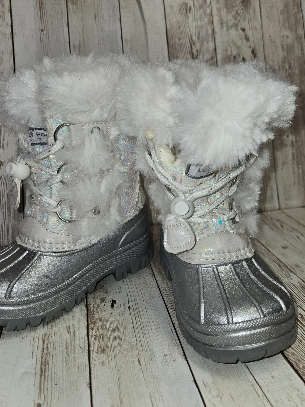 London Fog Girls Size 7M Silver Glitter Faux Fur Winter Snow Boots